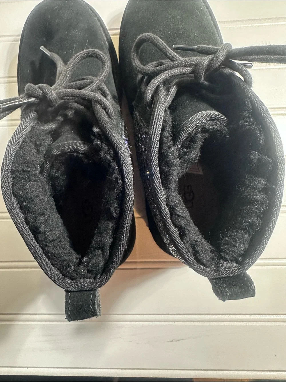 UGG Neumel II Cosmos boots black suede with purple glitter girls 6